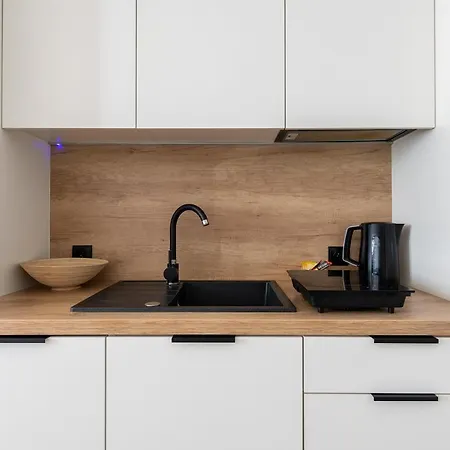 Sliska 3 -200m Od Dworca Centralnego, 100 Metrow Od Zlotych Tarasow - Wifi -smart Tv 55 Cali - Better *